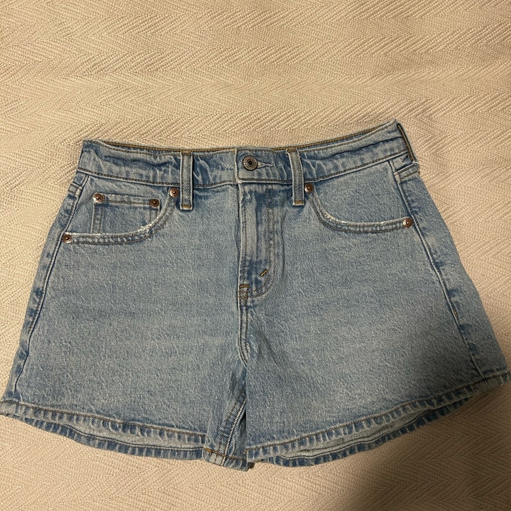 Abercrombie & Fitch Blue Jean Shorts Relaxed Fit - A-Line Short